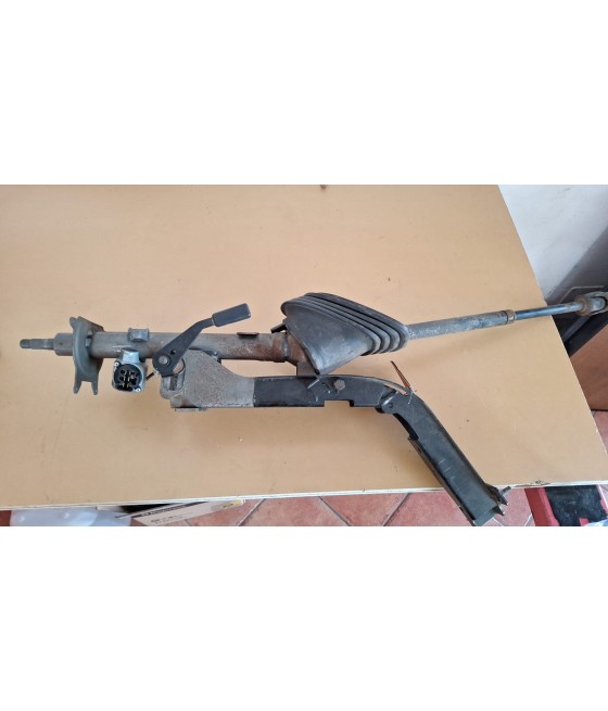 Piantone Sterzo NISSAN...