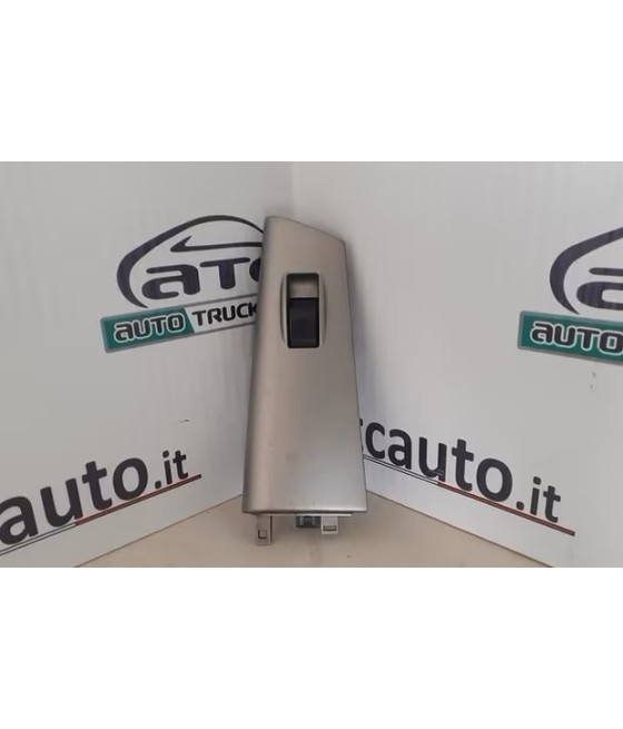 Pulsantiera Alzavetro Toyota Corolla 7423102280